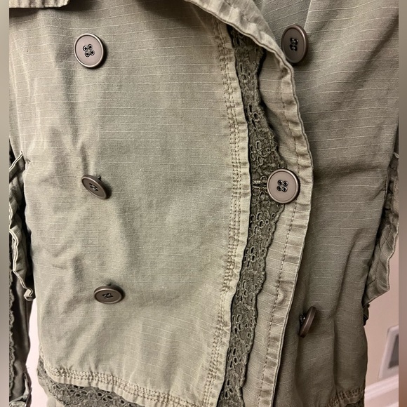 Joie olive green cropped trench coat with lace detail - size S - Picture 4 of 5